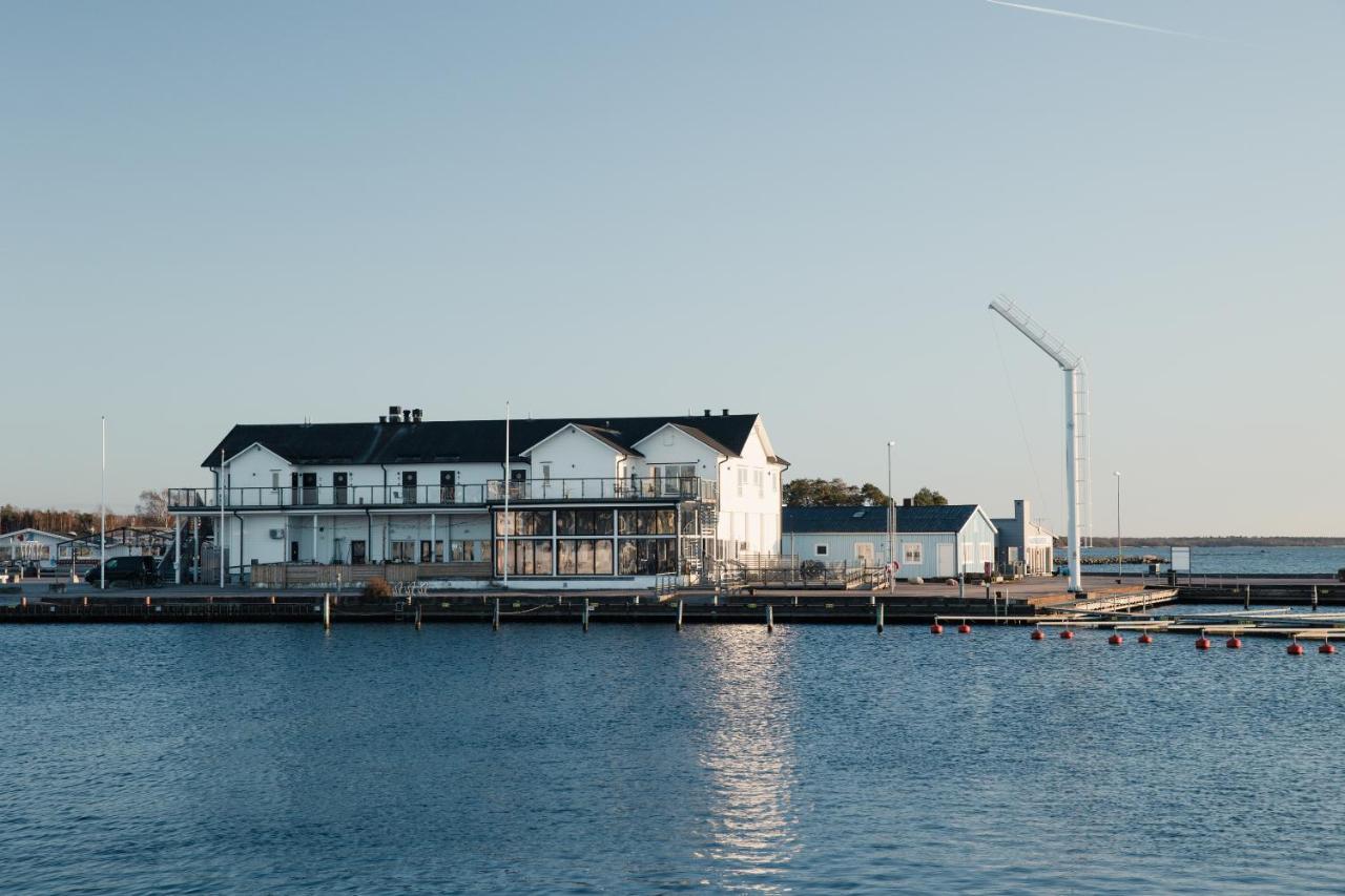 Hotell Hamnen Färjestaden Dış mekan fotoğraf
